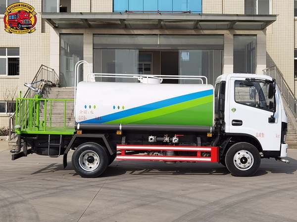 Water Delivery Truck