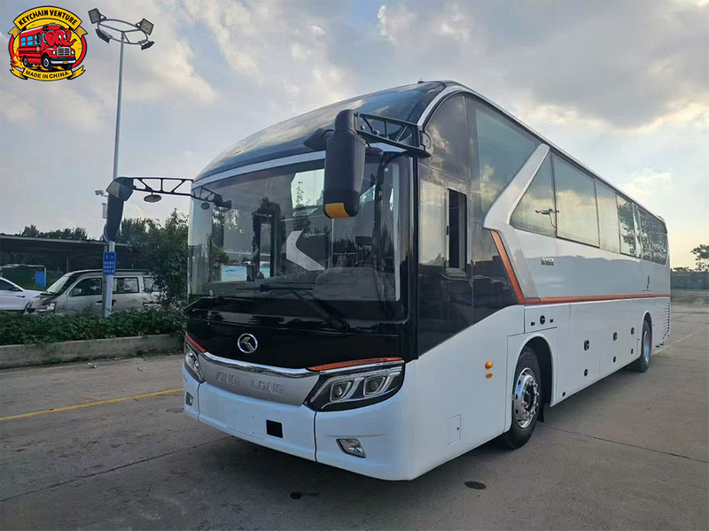 Luxury Bus Kinglong XMQ6127
