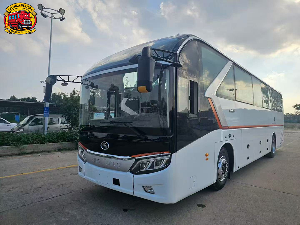 Luxury Bus Kinglong XMQ6127