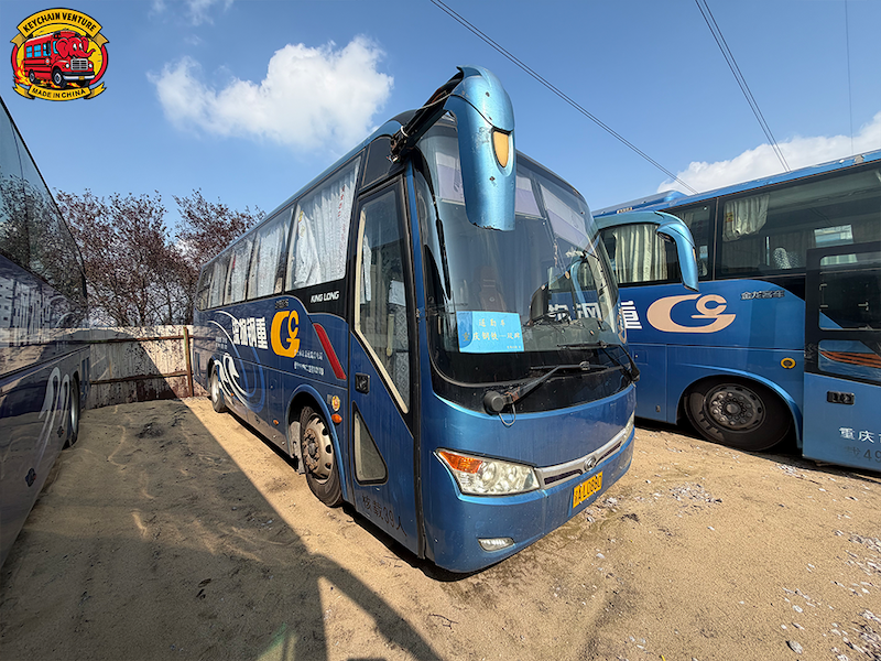 Tour Bus Kinglong XMQ6898.1