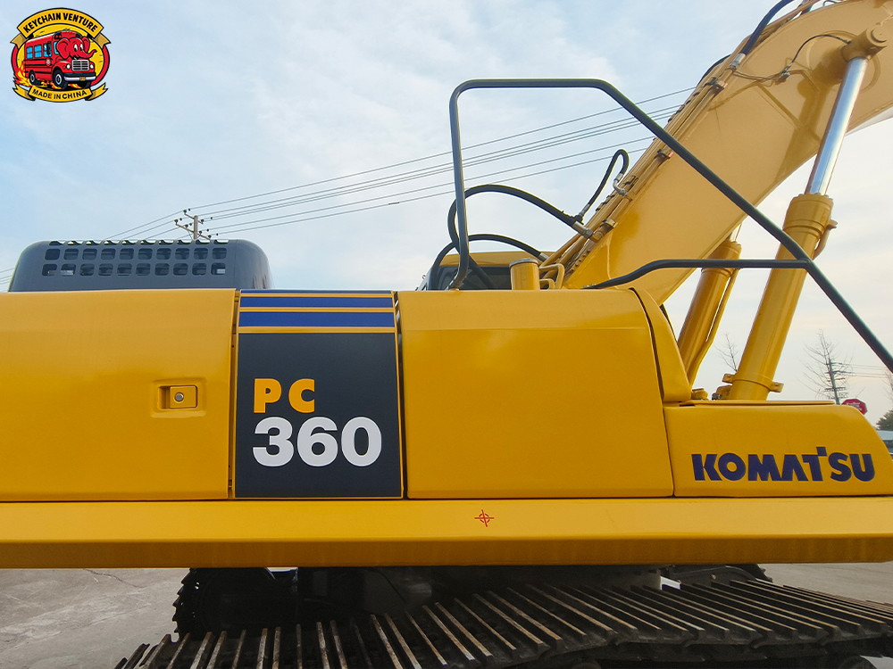 Komatsu