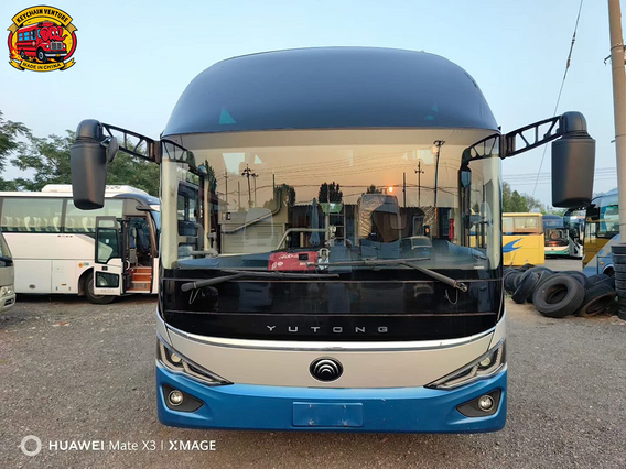 Luxury Bus and Coach Yutong ZK6137