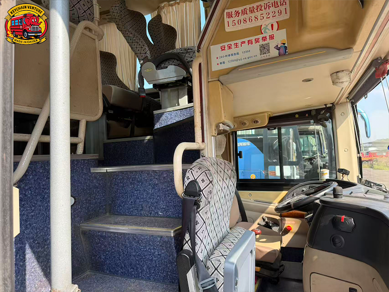 Luxury Coach Yutong ZK6118